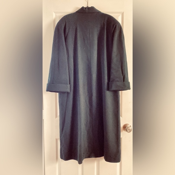 International scene Made in Russia Elegant Black Long Coat - Picture 6 of 11